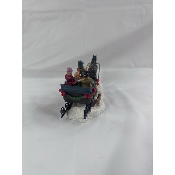 St Nicholas Square Village Collection SLEIGH RIDE Horse Drawn Carriage In box - Picture 9 of 9